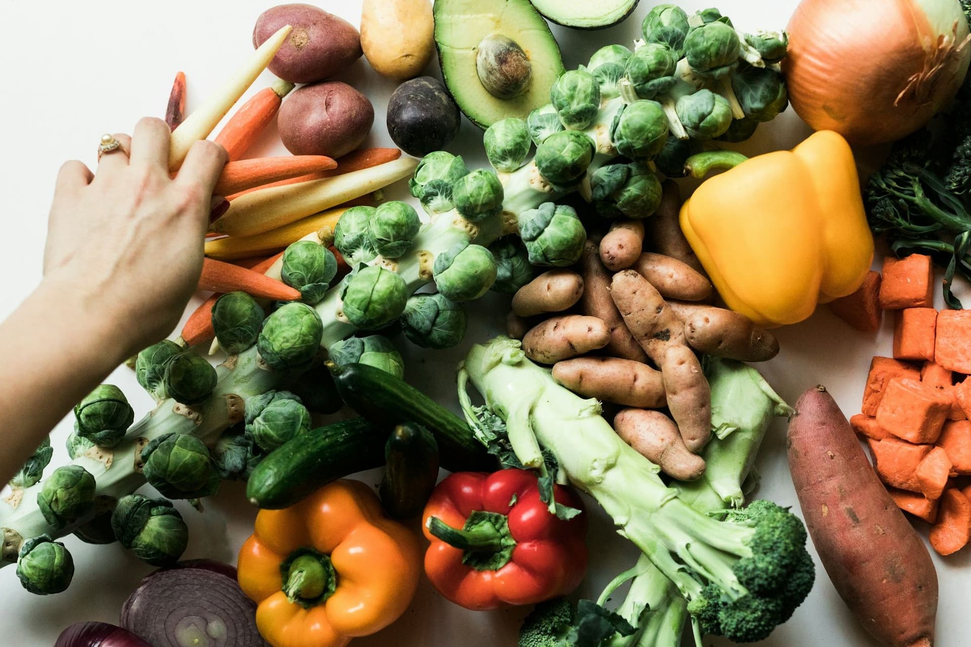 12 Best Cold-Hardy Vegetables for Cold Weather
